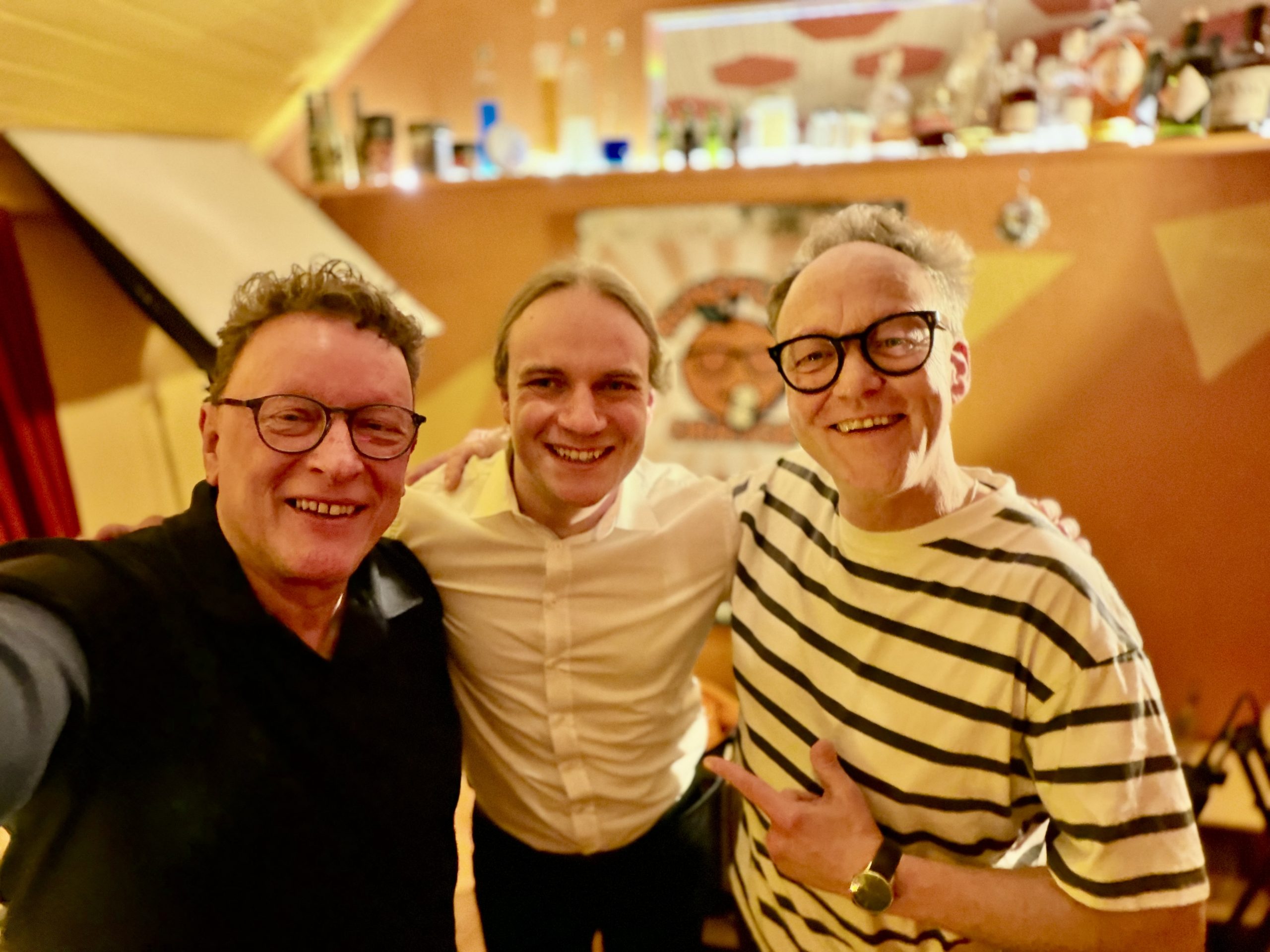 Max Paroth – Der Mann, der beruflich mit Pfeifen arbeitet