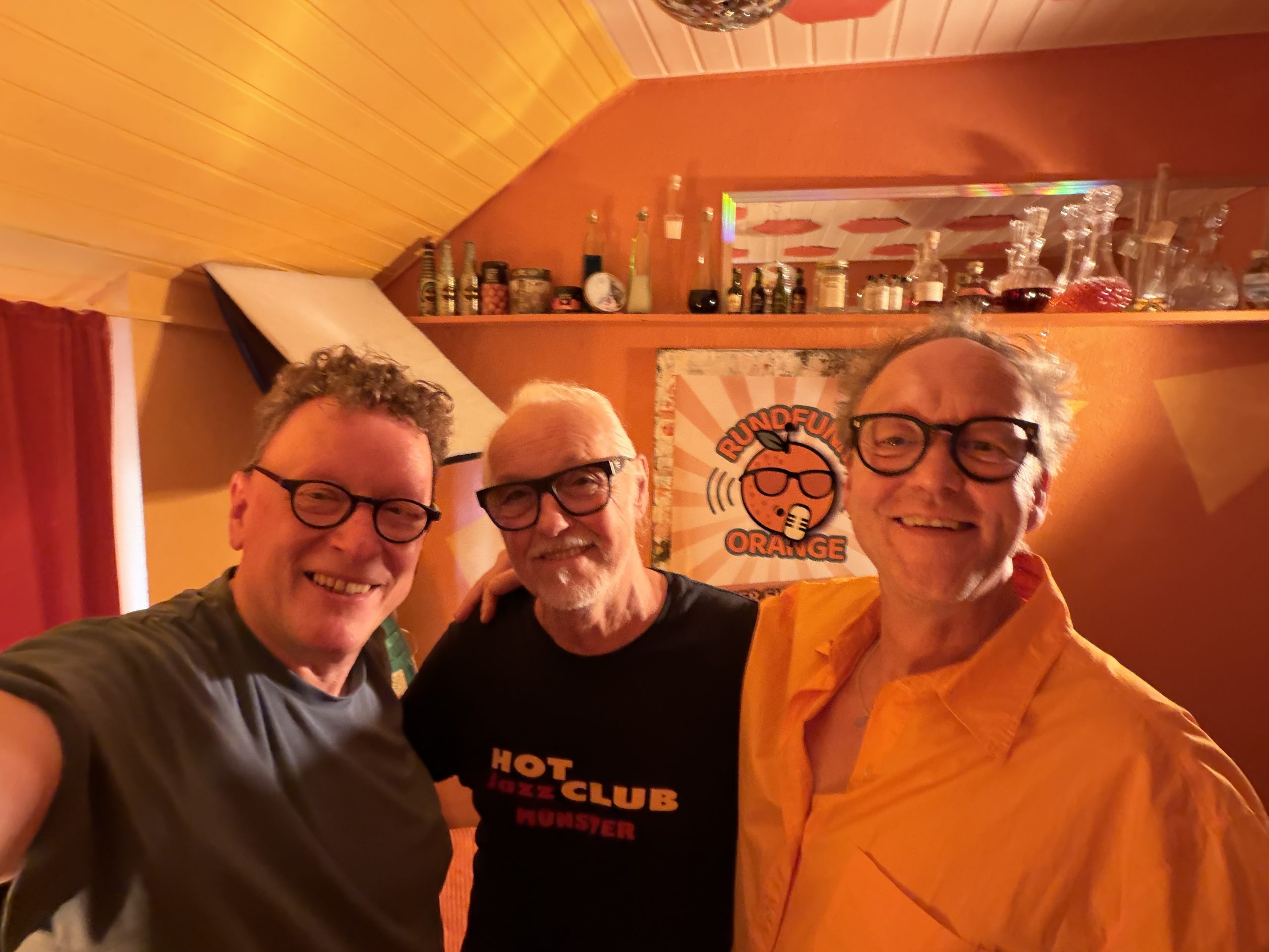 Richard Hagel bei Rundfunk Orange: Wenn der Blues die Studiouhr frisst